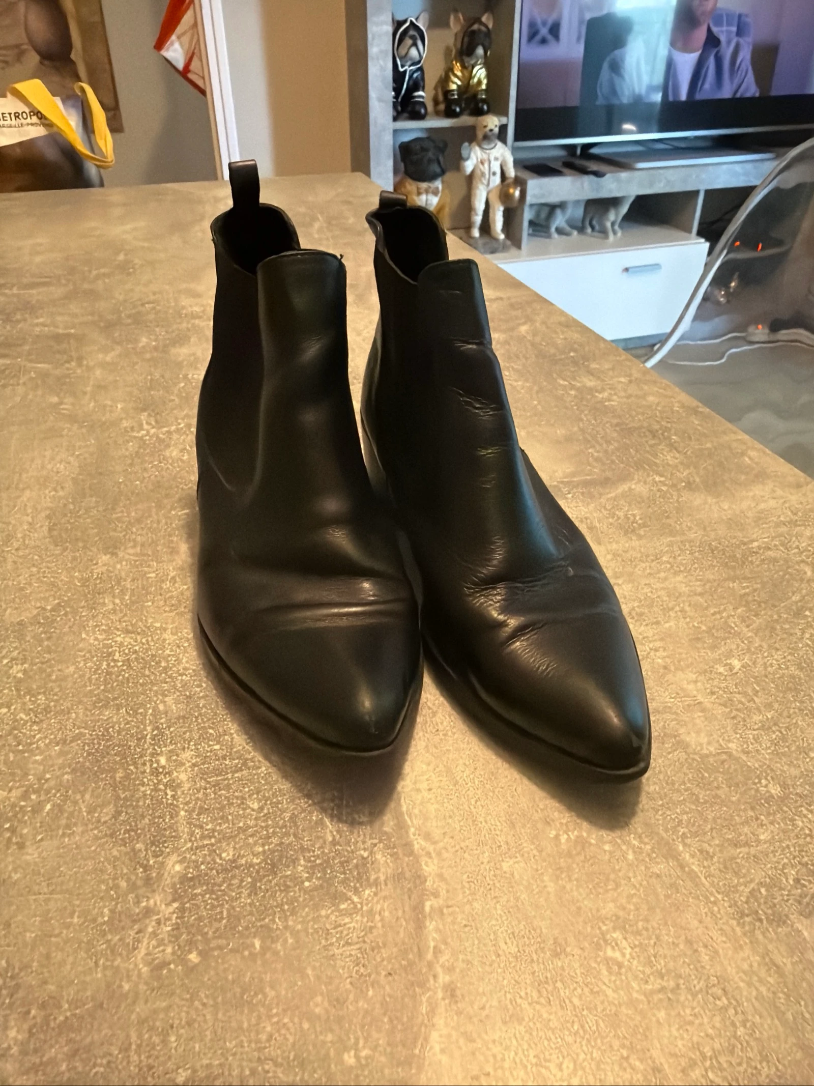 Black leather ankle boot size 38 eram good condition – photo 2
